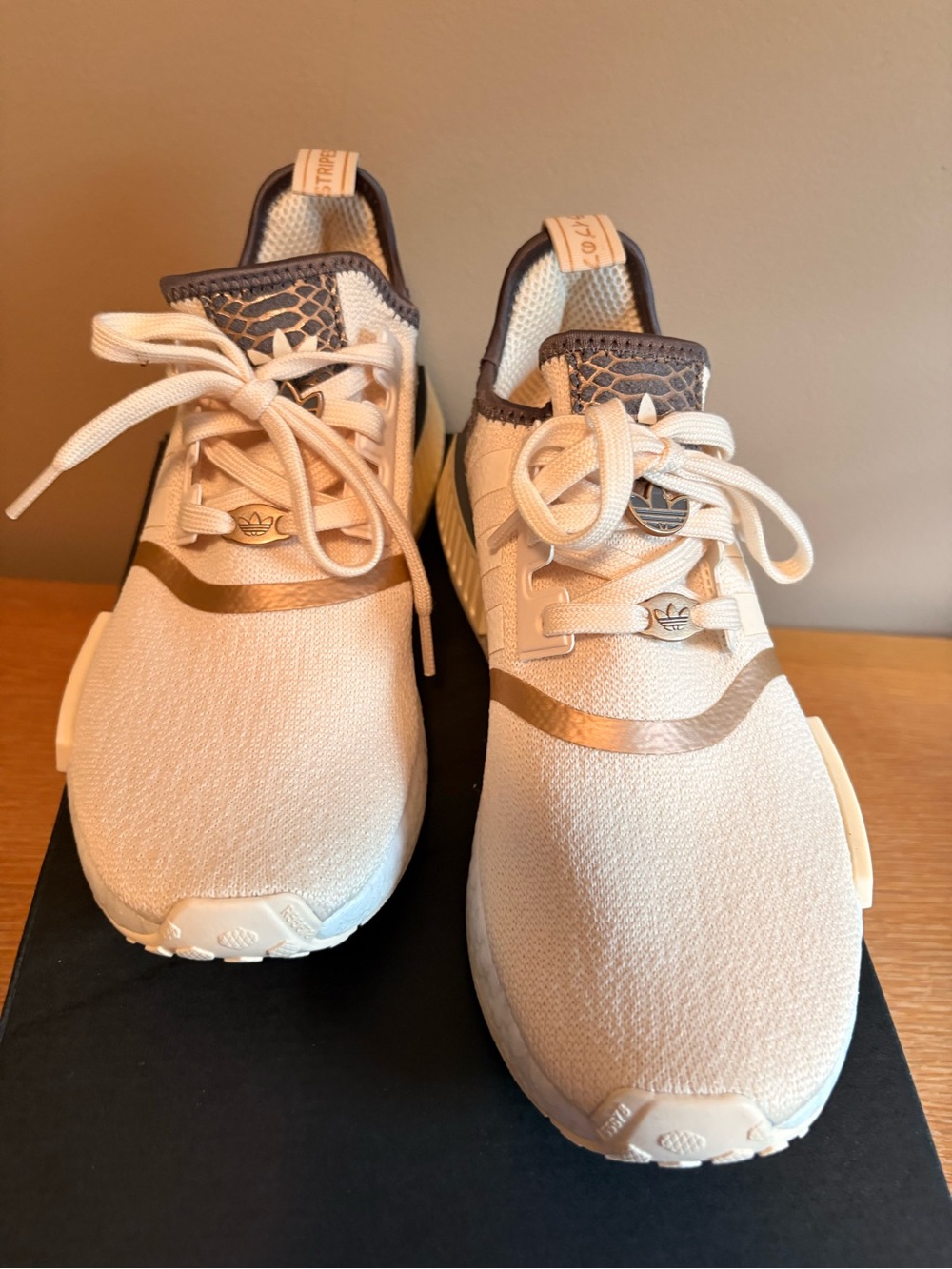 Adidas NMD R1 women’s size 8.5 cream gray bronze